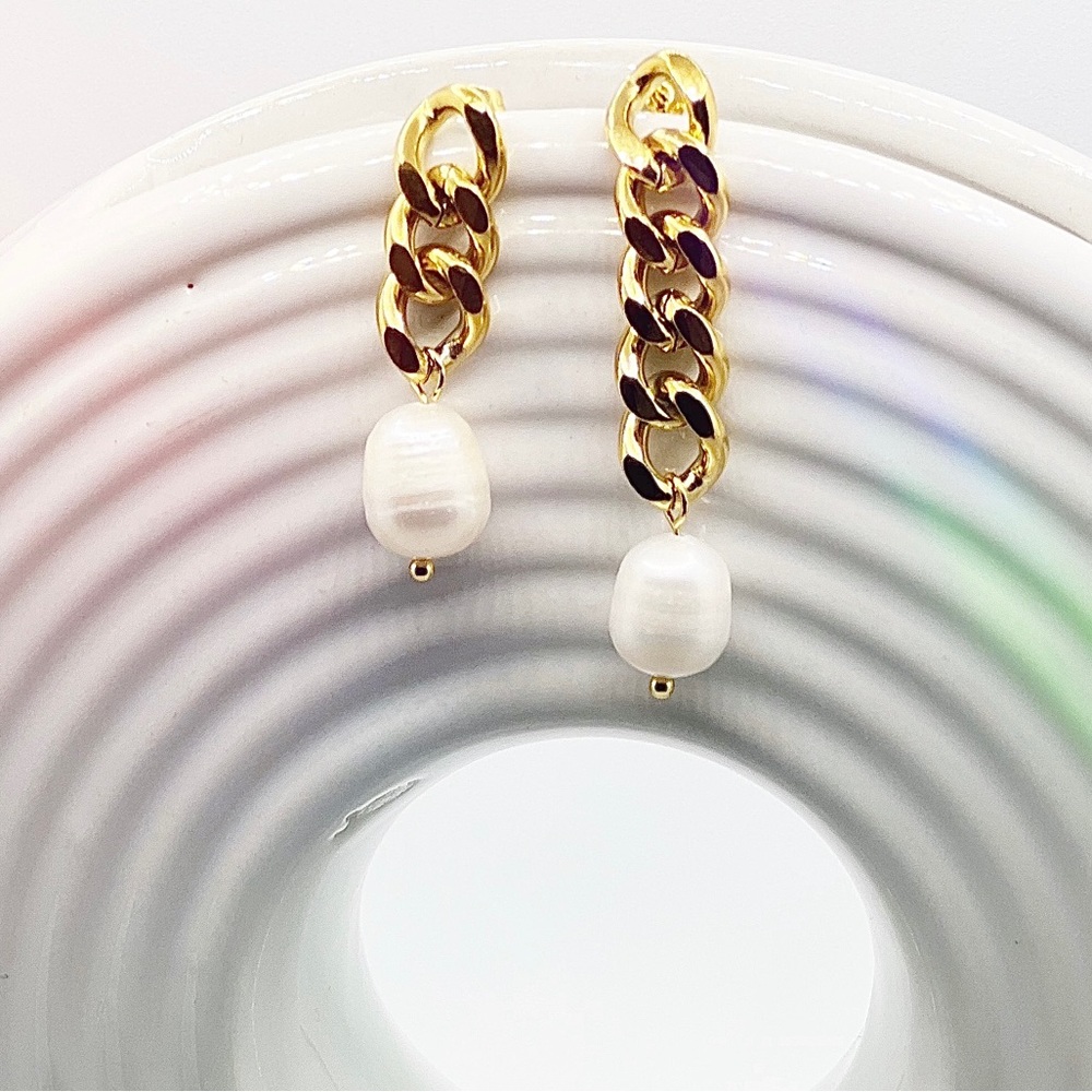 18k gold drop jumbo pearl earrings